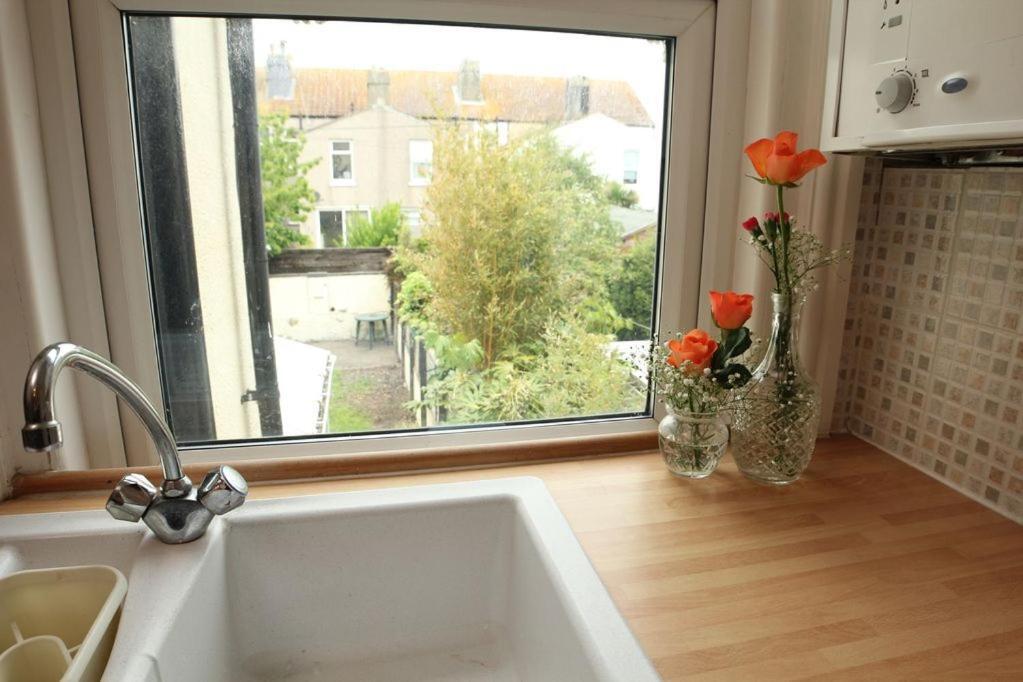 Evee'S Pebbles 1 Appartement WTA-toernooi van WTA-toernooi van Eastbourne Buitenkant foto